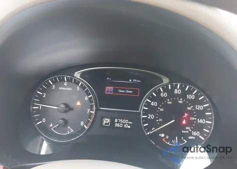 2015 Nissan Altima 2.5 Sv z USA, uszkodzony, nr VIN 1N4AL3AP3FC209593